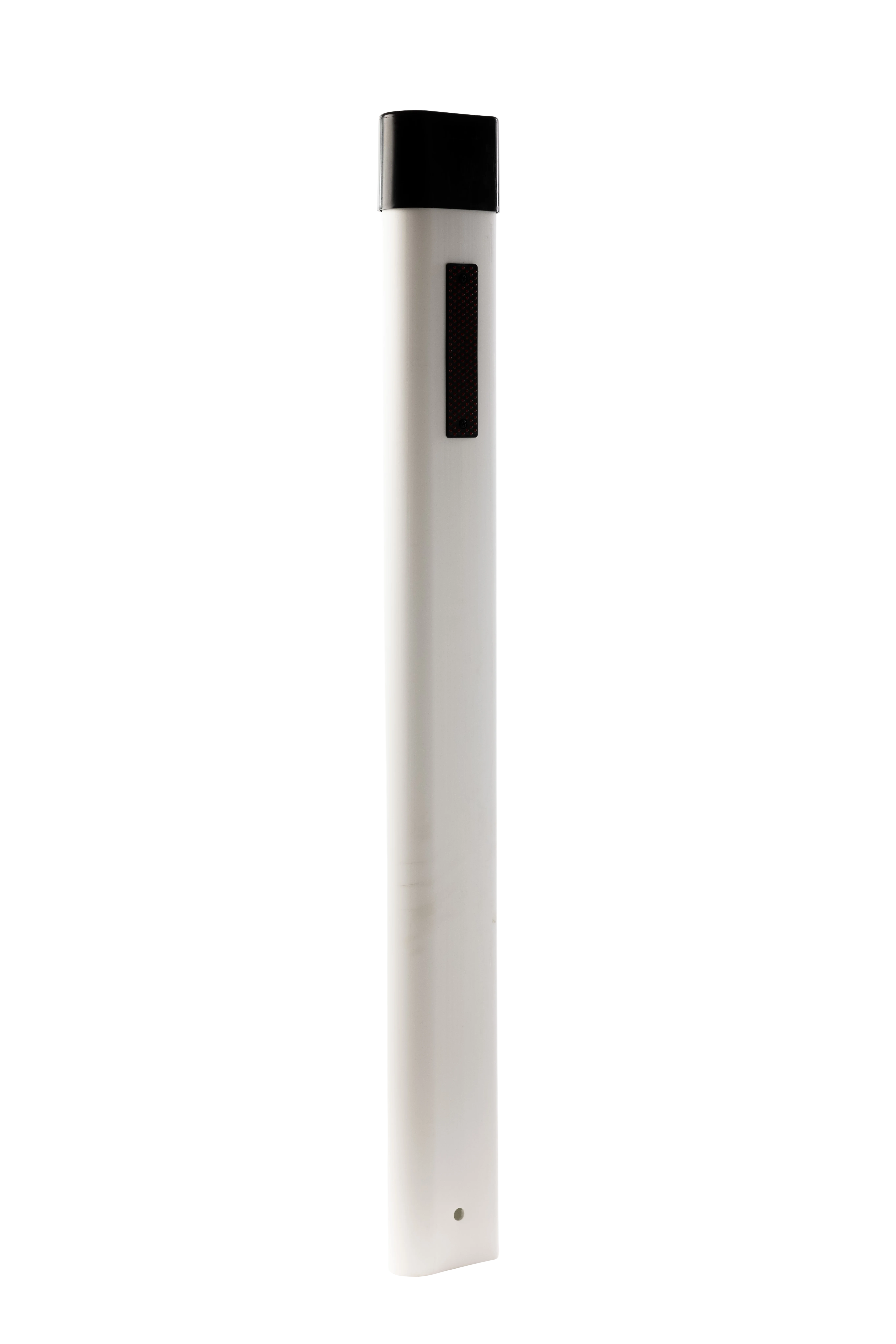 Leitpflock mit einseitigem Reflektor und schwarzem Kopf in Schrägansicht