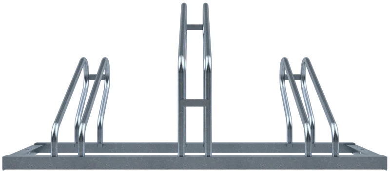 Fahrradständer mit drei Stellplätzen in gerader Aufstellung, feuerverzinkte Stahlkonstruktion mit versetzten Haltebügeln, schräge Frontansicht