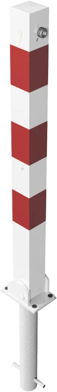 Umlegbarer Absperrpfosten 70x70 mm mit rot-weißen Reflexstreifen und seitlichem Dreikantschloss, montiert auf Bodenplatte mit Bodenhülse – schräge Ansicht