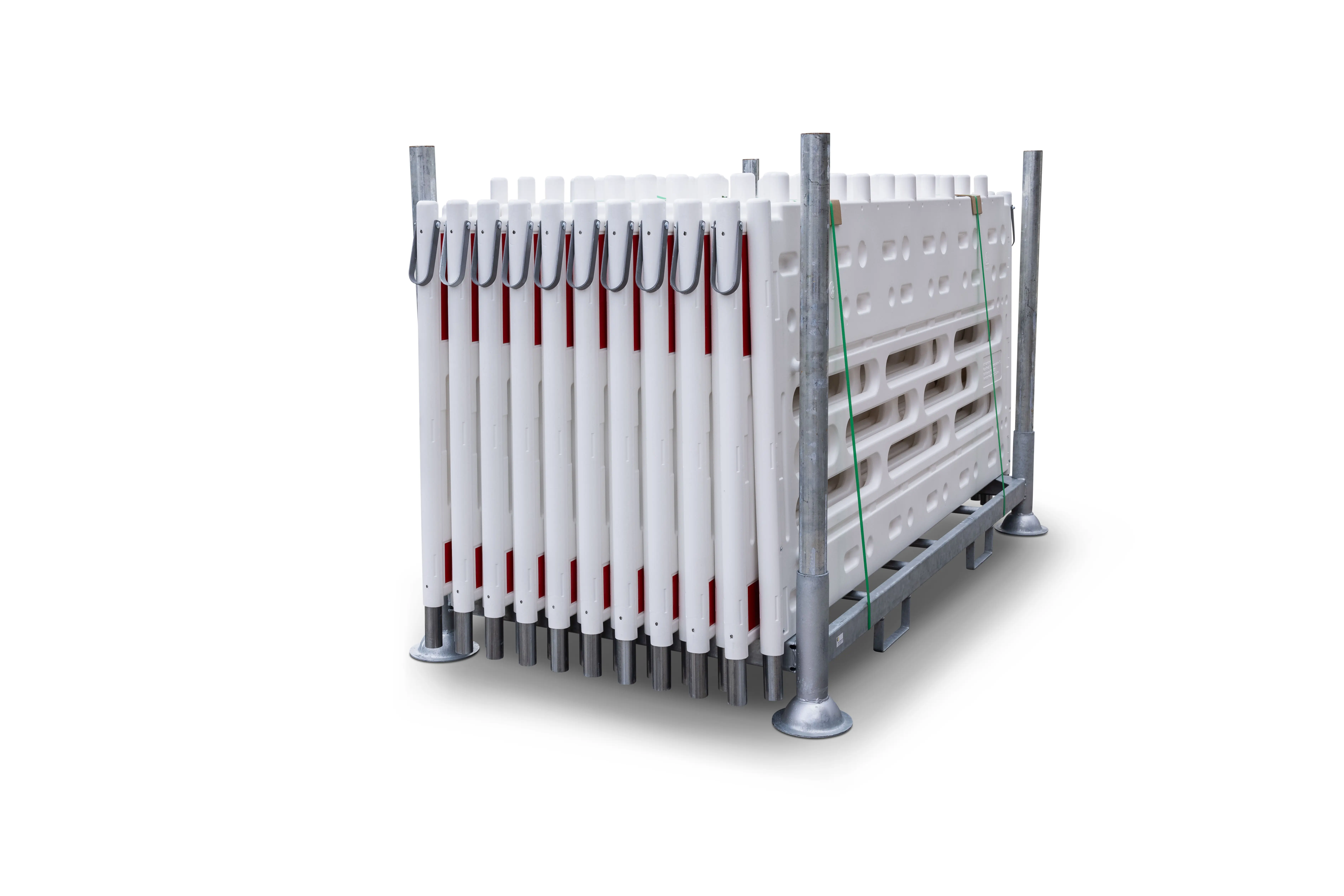 Absturzsicherungs-Set bestehend aus mehreren weißen Kunststoffelementen mit roten Reflektorflächen und Stahlspitzen, seitlich im verzinkten Transportgestell gestapelt.