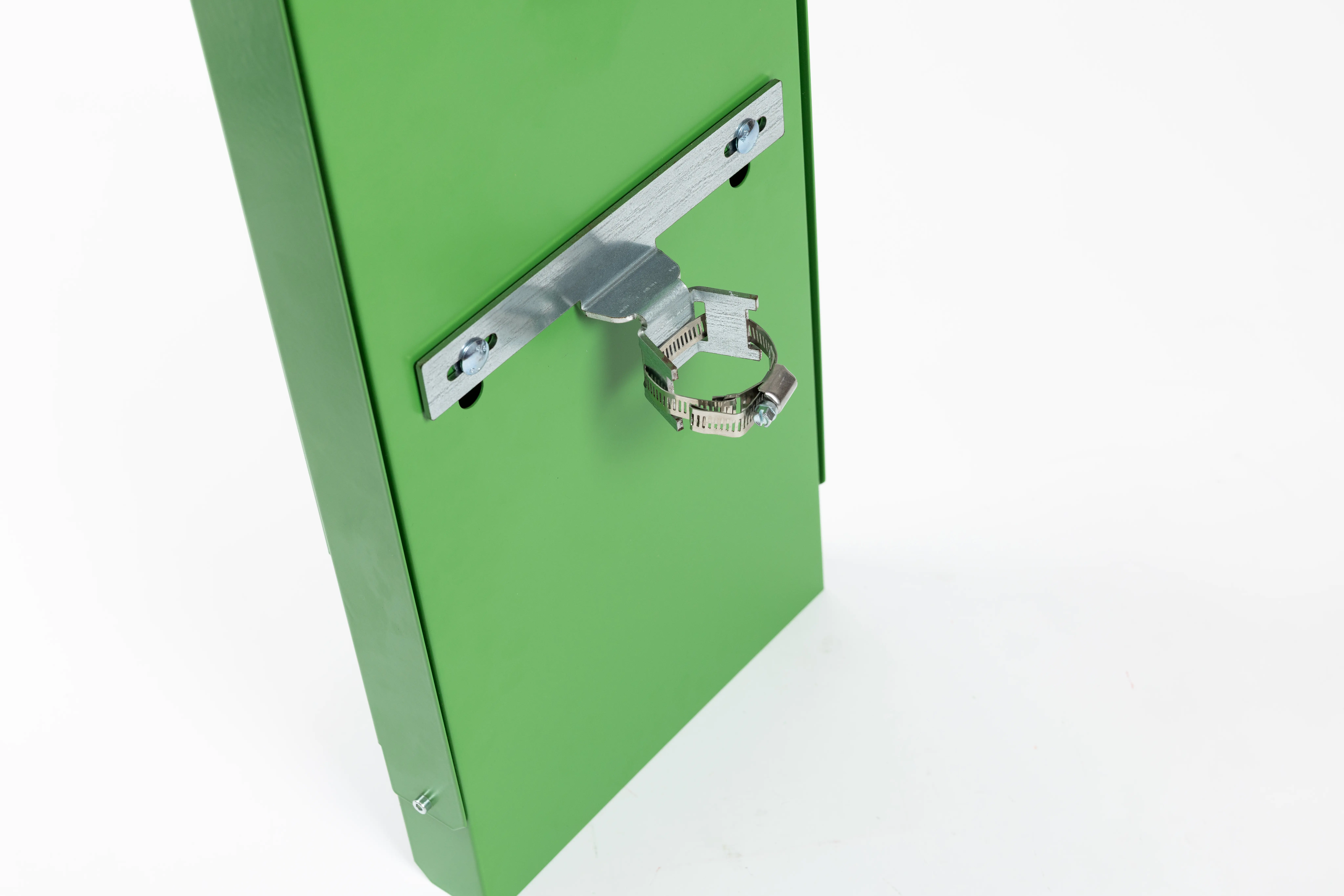 Pick and Bin Zsamramsack Maigrün Hintersite mit montierter Säulenhaterung 