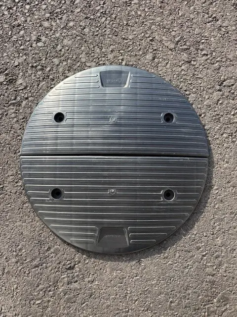 Bodenschwelle Straße rund schwarz Set