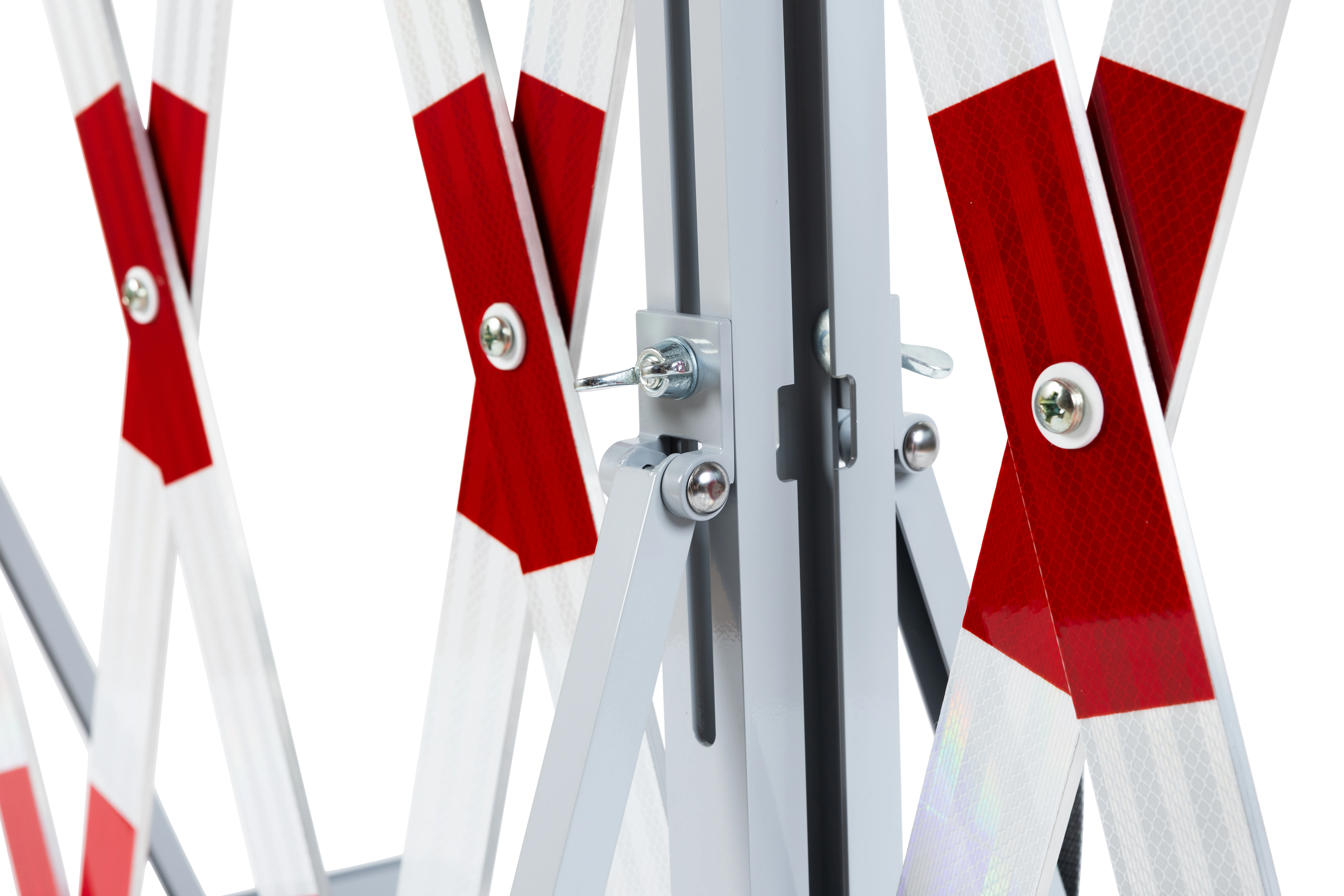  Detailansicht der Verbindungselemente des Scherengitters Premium aus Aluminium mit roten und weißen Reflexstreifen